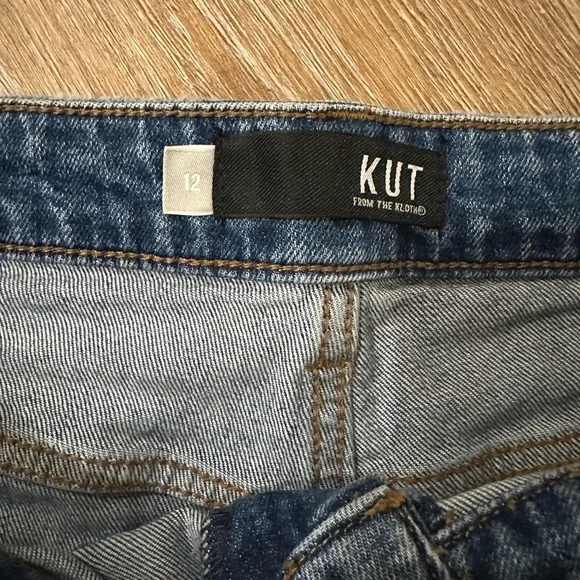 Kut from the Kloth Women's Distressed Denim Shorts - Blue - Picture 2 of 5